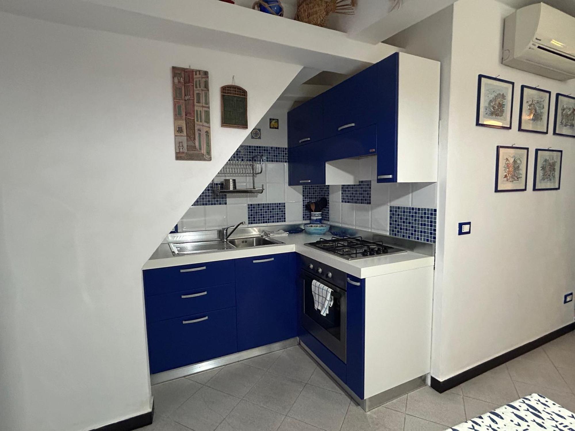 Pippo Cosy Studio Flat With Ac Монтеросо ал Маре Екстериор снимка