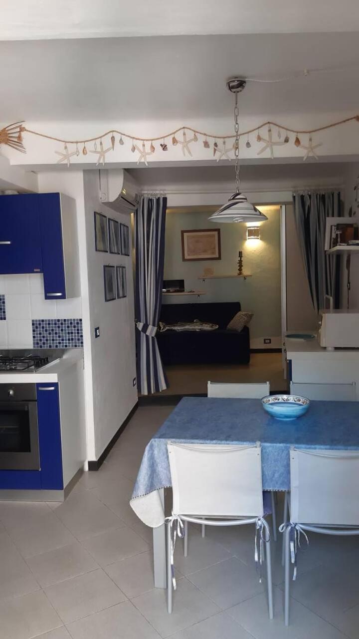 Pippo Cosy Studio Flat With Ac Монтеросо ал Маре Екстериор снимка