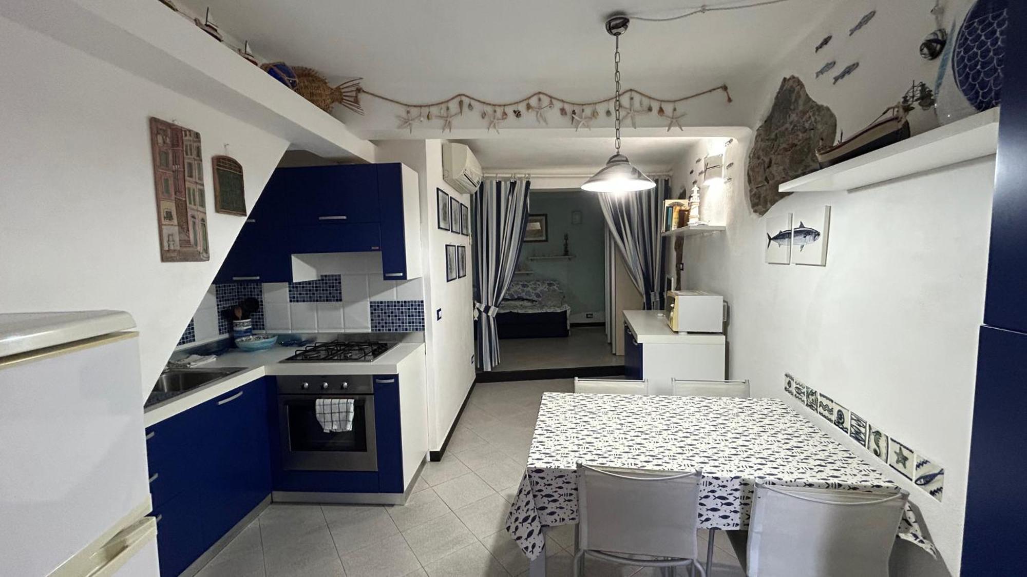 Pippo Cosy Studio Flat With Ac Монтеросо ал Маре Екстериор снимка
